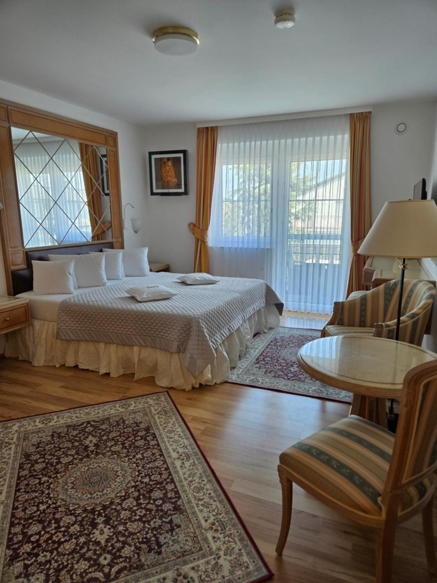 Guest house Katharina 4*